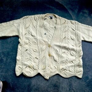 DKNY 100% wool Cardigan sweater. Sz M